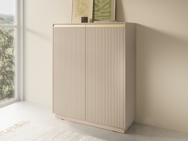 Hoge dressoir met deuren Roland Zandbeige